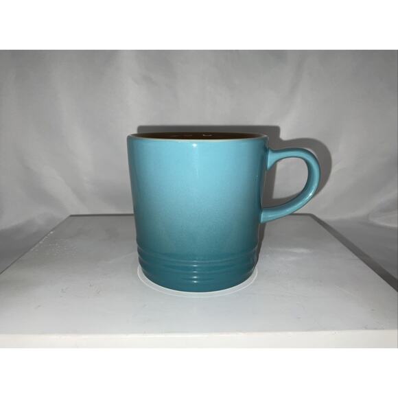 NEW Le Creuset Stoneware Coffee Mug Cup 12oz Caribbean Blue Green Fade Ombre - Picture 1 of 6